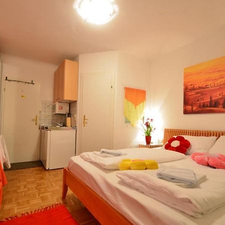 Ajo Vienna Siemens - Contactless Check-In Apartment ห้อง รูปภาพ