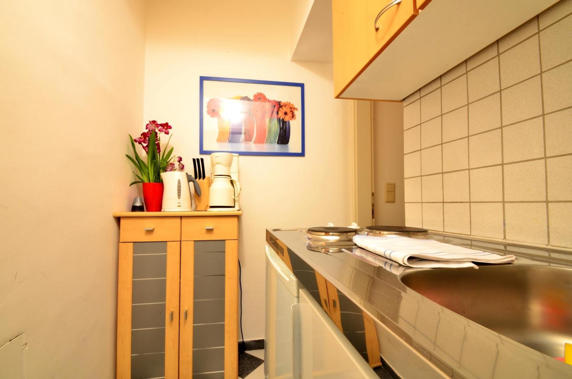 Ajo Vienna Siemens - Contactless Check-In Apartment ภายนอก รูปภาพ