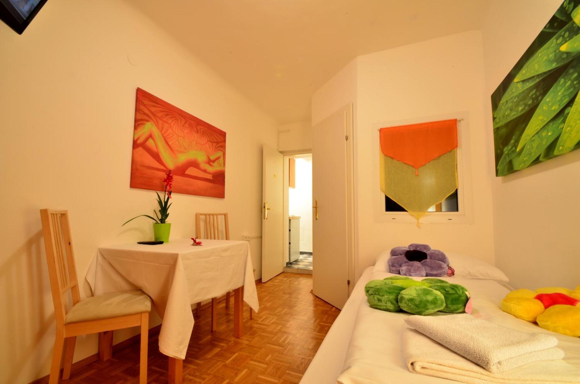 Ajo Vienna Siemens - Contactless Check-In Apartment ภายนอก รูปภาพ